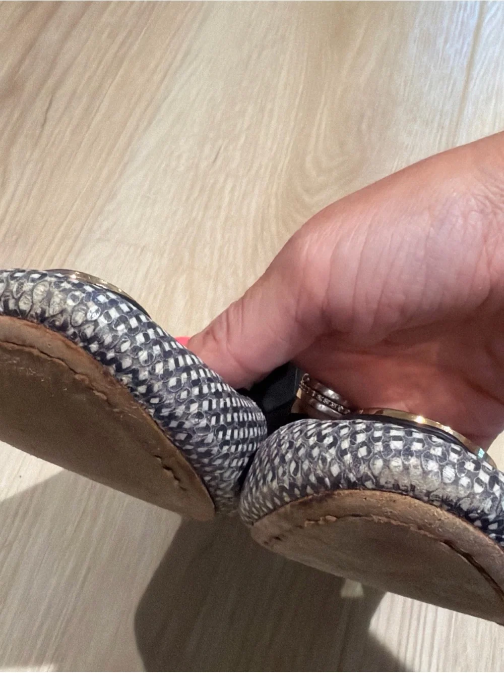 Tory Burch Caroline Flats In Tidal Grid Size 8M Good Condition No Box